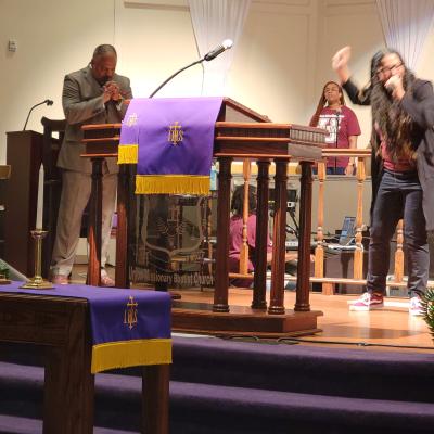Shaw Weekend Worship 1s