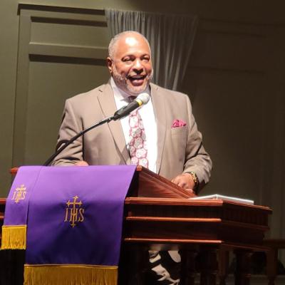 Shaw Weekend Worship 3xs